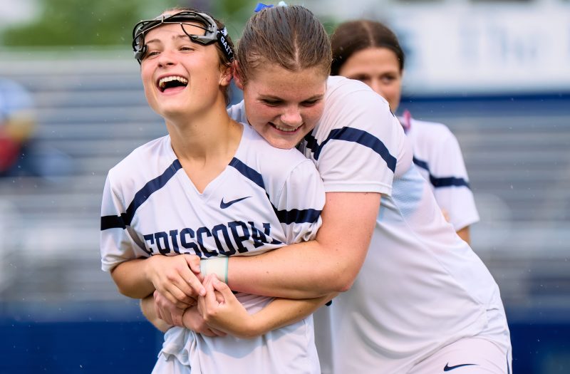 SHG (Conn.) Downs Episcopal Academy (Pa.) in East Coast Battle